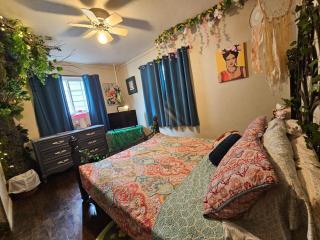 Come visit the Happy House! - 3