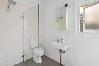 Courtyard Esperanza - Sunny Heritage Chic - Sydney - 3