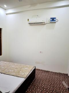 Bala जी homestay - Ayodhya - 1