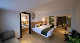 Green Tree Inn Guangxi Wuzhou 2nd Xinxing Road Liangguang Market - Wuzhou - 7