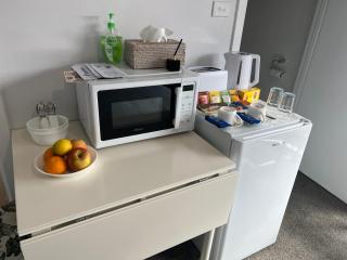 Guest Suite with Private Entry- 6 mins to Airport - Melbourne - 4
