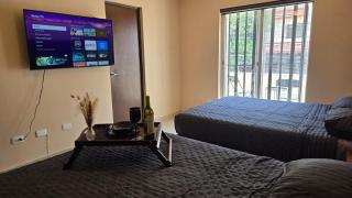 Modern and Centrally Located House - Monterrey - 5