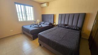 Modern and Centrally Located House - Monterrey - 3