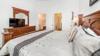 OP7652 Windsor Hills 3 Bedroom Private Pool Townhome - 4