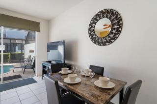 OP7678 Windsor Hills 3 Bedroom Private Pool Townhome - 5