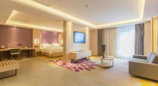 Lavande Hotel Wuhan Houhu Avenue Xingye Road - Wuhan - 4