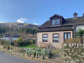 Rock Cottage - Ardentinny - 0