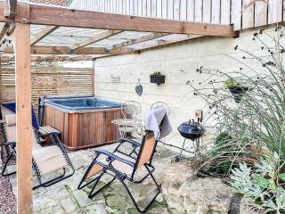 Hayloft- Uk31532 - Goxhill - 0