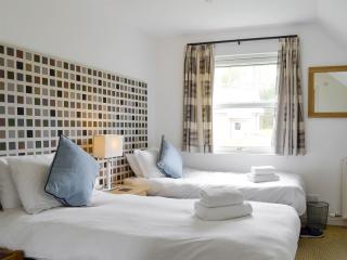 22 Queens Court - Inchmarlo - 8
