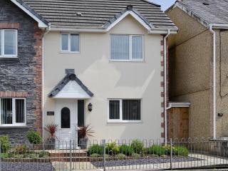 Ty Cerrig - Garnant - 0