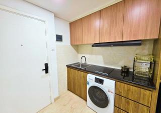 Apartment - 2 bedroom, 3 beds - Medan - 8