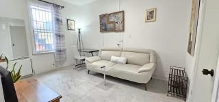 Great Location -Mural, Barn and Corridor -1 Bed 1Bath Apartments! - Windsor - 1