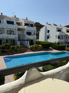 Charmant appartement rénové vue piscine - Pals - 9