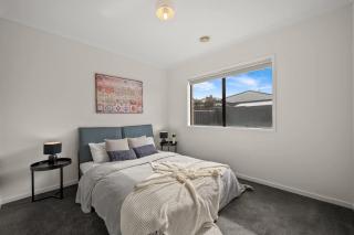 Cornerstone Estate - Werribee Family Home Beauty - Werribee - 6