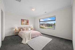Cornerstone Estate - Werribee Family Home Beauty - Werribee - 5