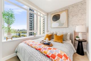 Stylish City view 2BR Apartment Steps to Yaletown Life - Vancouver - 5