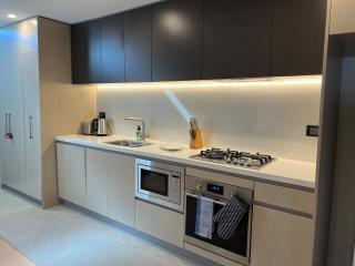 Modern Stay by Tallawong Metro - 6