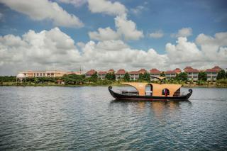 MAYFAIR Lake Resort - Raipur - 5