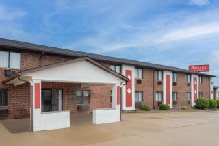 Ramada by Wyndham Cedar Rapids South - Cedar Rapids - 8