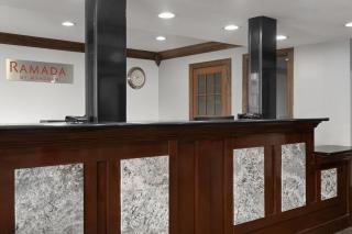 Ramada by Wyndham Cedar Rapids South - Cedar Rapids - 7