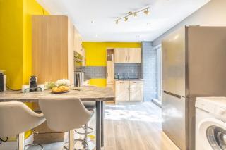 Comfy 3BR House l Near Shops & Transport l Parking - Tile Hill - 7