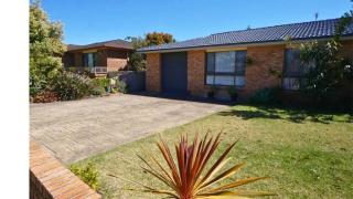 Seashore Villa by Experience Jervis Bay - 8