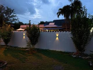 Beach Cottage Homestay Kemaman - Berado D Pampass - Kampong Kemaman - 7