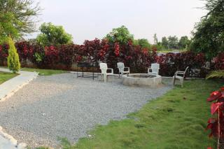 DRZ Farm Stay with Private Pool 2BR by Homeyhuts - - 7