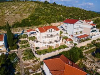 Apartmani Jurković 1 - 8