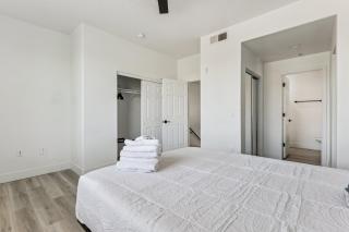 CozySuites Glendale - Westgate w pool 16 - 4
