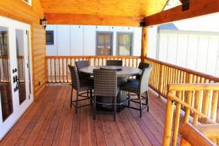 Fire Pit & Steps to Village- Village Hideaway - Big Bear Lake - 8