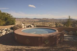 Saguaro Ridge by Fieldtrip Boulder Estate w Mtn Views Hot Tub Soaking Pool Yoga Deck - Yucca Valley - 2