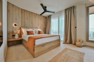 La Brise Luxury Suites - Néa Péramos - 9