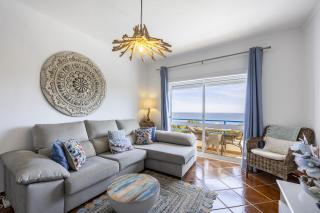 CoolHouses Algarve Luz, 2 Bed top floor flat, amazing sea view, central. Delicia do Sol - Luz - 4