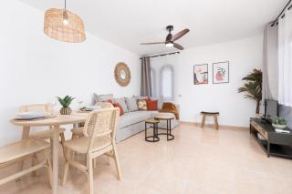 Home2Book Duna Sunset Apartment, Pool & Terrace - 8