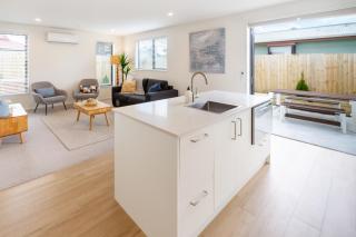 Hot Tub Haven! Games Room, Garden & E-Bikes - Christchurch - 3