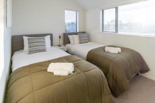 Hot Tub Haven! Games Room, Garden & E-Bikes - Christchurch - 4