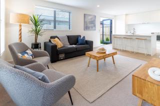 Hot Tub Haven! Games Room, Garden & E-Bikes - Christchurch - 7