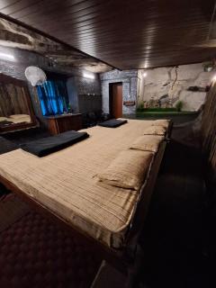 Escape Natural Farm Stay - Cave - Kanthalloor - 8