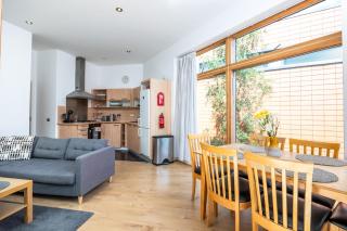 3 Bed in Dublin city centre 10min to Spire - Dublin - 1