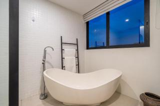 DayDreamer Villa Walking Distance to the Beach and St Ali - 1