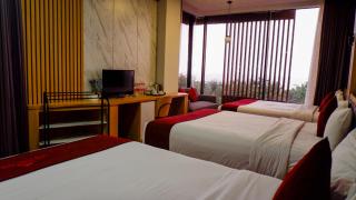 Long Beach Hotel Pangandaran - Pangandaran - 5