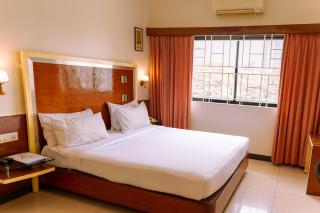 Bisque Magaji Orchid - Near Majestic City Railway Station - Bangalore - 0