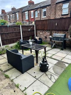 Beautiful three bedroom house - Liverpool - 3