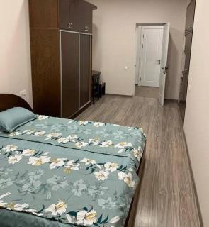 Apsilankyk pas juroni - - 7