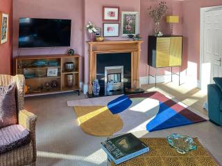 The Artists Retreat - Whitby - 0