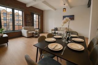 City Centre Apt - Up To 6 stays-Near Bars & Train! - Liverpool - 0