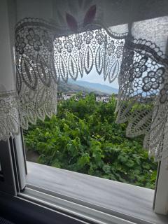 ADA's Guest House - Gjirokastër - 7