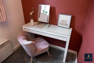 Stylish Modern Apt & Private Free Parking Space - Bournemouth - 6