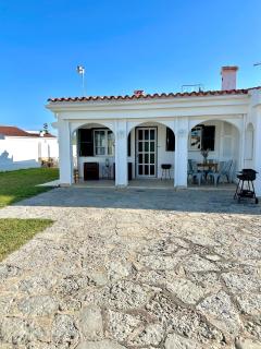 Chalets con piscinas privadas junto al mar - Cala 'n Bosch - 1